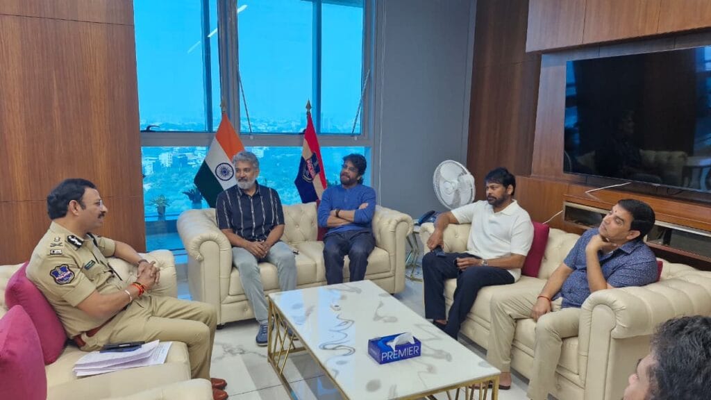 IBOMMA సృష్టి కర్త.... ఇమ్మడి రవి అరెస్ట్....1?