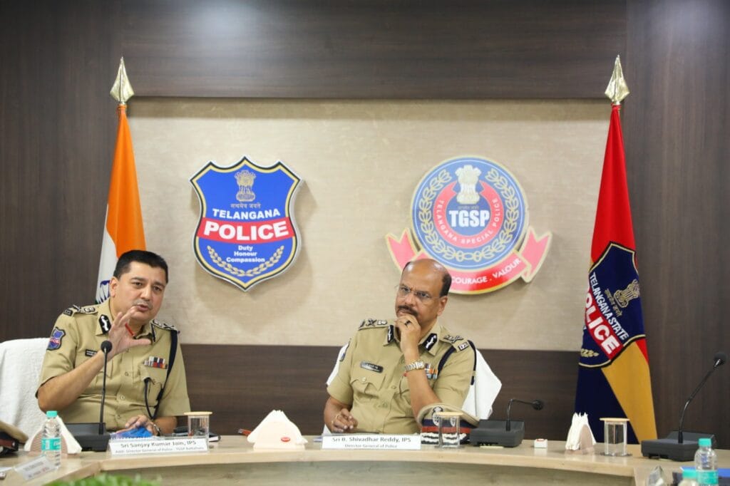 2025లో తెలంగాణలో రోడ్డు ప్రమాదాలు పెరుగుదల – క్రైమ్ రేట్ తగ్గుదల